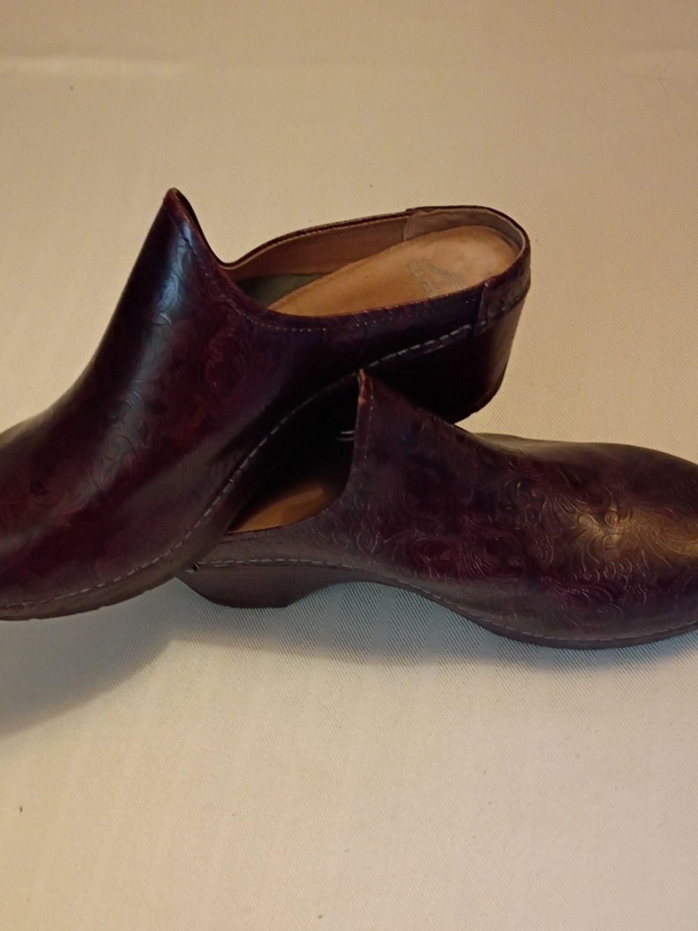 Dansko Clogs 42 - Picture 6 of 8